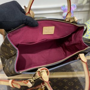 Replica Louis Vuitton Palais - realistic designer-inspired fake bag