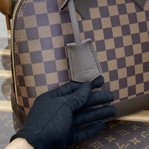 Replica Louis Vuitton Alma PM - realistic designer-inspired fake bag