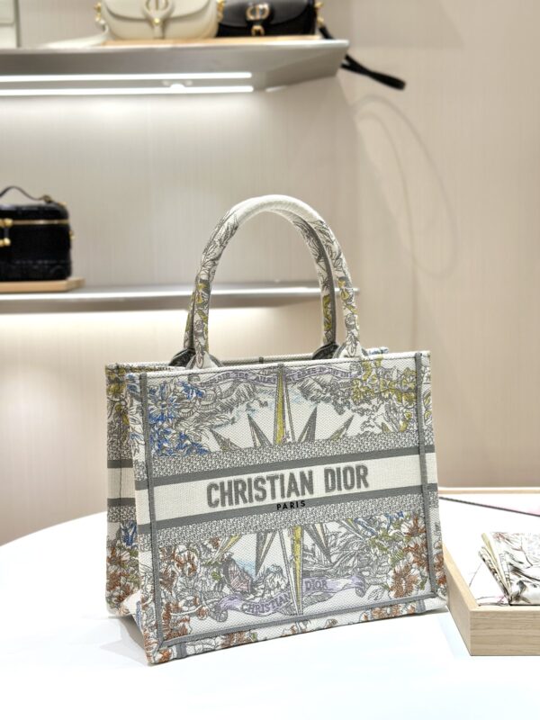 Replica Dior Tote Book Grey Lucky Star - realistic designer-inspired fake bag