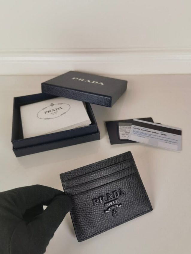 Replica Prada Card Holder - high-end fake designer purse