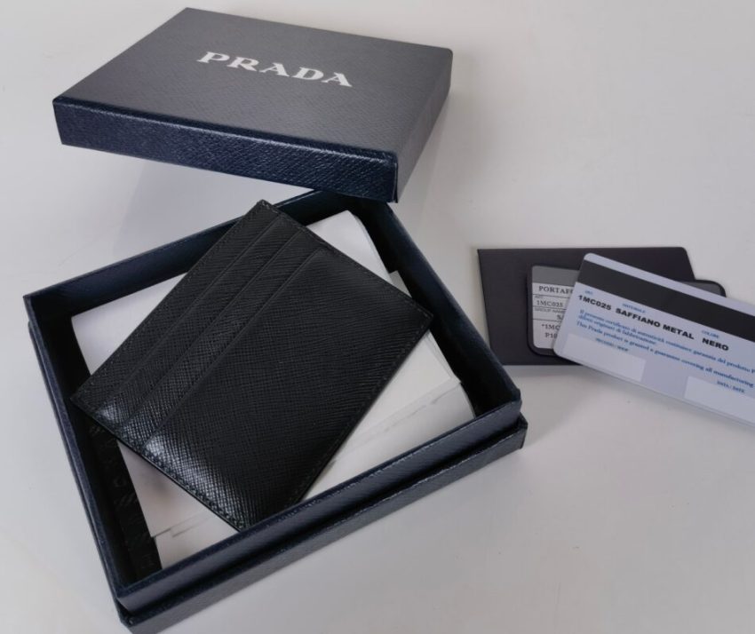 Replica Prada Card Holder - authentic-look luxury purse replica