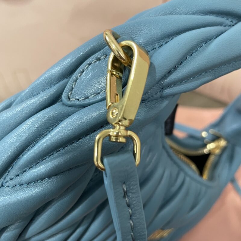 Replica Miu Miu Wander Blue - authentic-look luxury purse replica