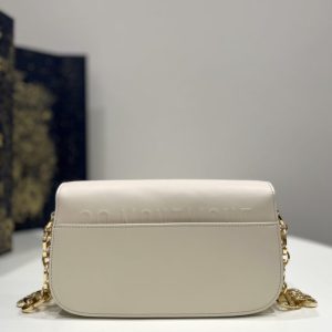 Replica Dior 30 Montaigne Avenue Bag White - high-quality designer bag clone