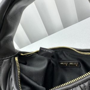 Replica Miu Miu Wander Black - authentic-look luxury purse replica