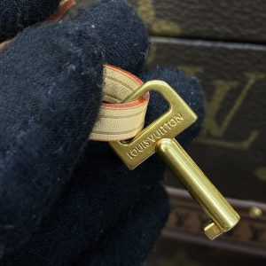 Replica Louis Vuitton Coffret Trésor 24 Red - premium 1:1 fake handbag model