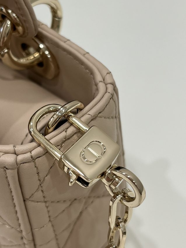 Replica Dior Lady D-Joy Mini Bag Caramel - authentic-look luxury purse replica