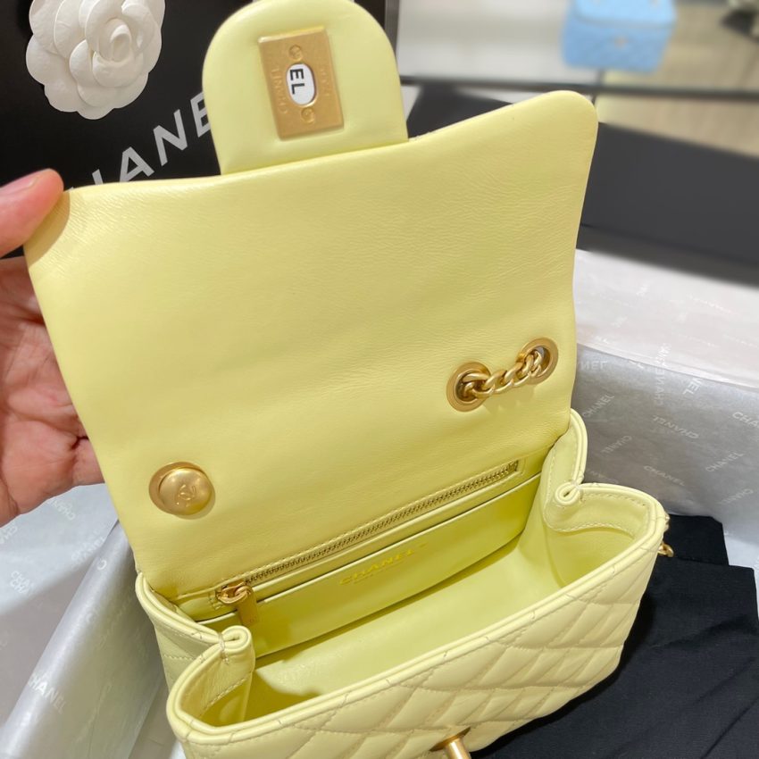 Replica CHANEL 23S Camellia Square Yellow - realistic designer-inspired fake bag