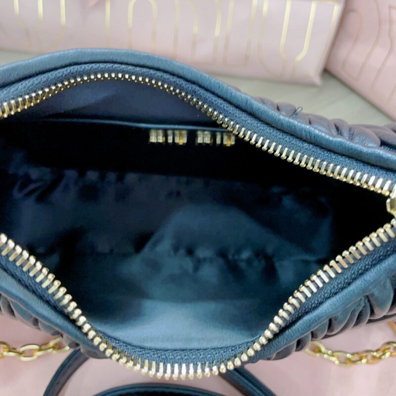 Replica Miu Miu Matelassé Black - premium-grade designer purse dupe