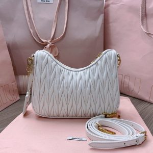 Replica Miu Miu Matelassé White - authentic-look luxury purse replica