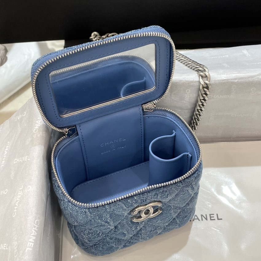Replica CHANEL 23P Lipstick Bag Denim - high-end fake designer purse