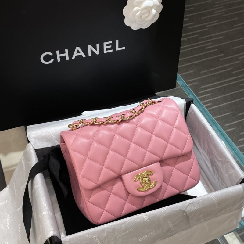 Replica CHANEL Classic Flap 17cm Pink - premium 1:1 fake handbag model