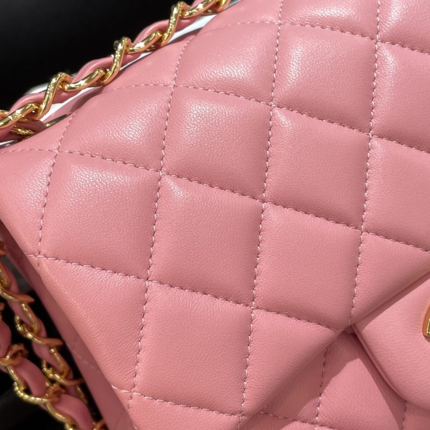Replica CHANEL Classic Flap 17cm Pink - premium-grade designer purse dupe