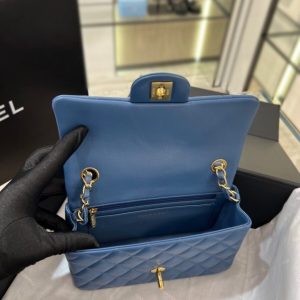 Replica CHANEL Classic Flap 20cm Blue - premium-grade designer purse dupe