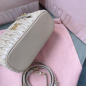 Replica Miu Miu Cosmetic Bag Beige - ultra-realistic fake designer tote