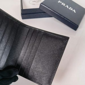 Replica Prada Saffiano Short Wallet - authentic-look luxury purse replica