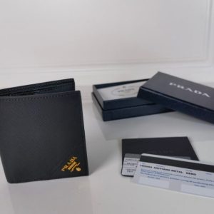 Replica Prada Saffiano Short Wallet Golden - realistic designer-inspired fake bag