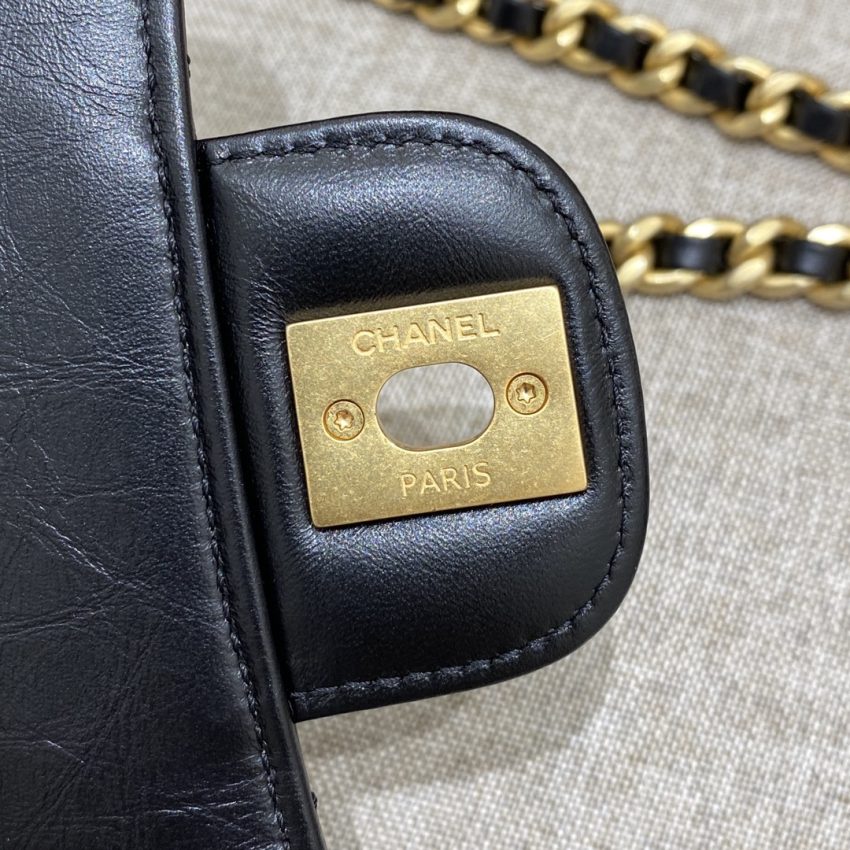 Replica CHANEL 23S Messenger Bag - premium-grade designer purse dupe