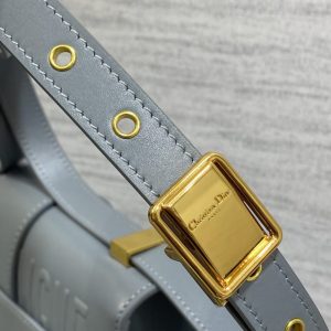 Replica Dior 30 Montaigne Blue - ultra-realistic fake designer tote