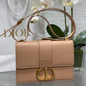 Replica Dior 30 Montaigne Apricot - best-selling designer handbag dupe