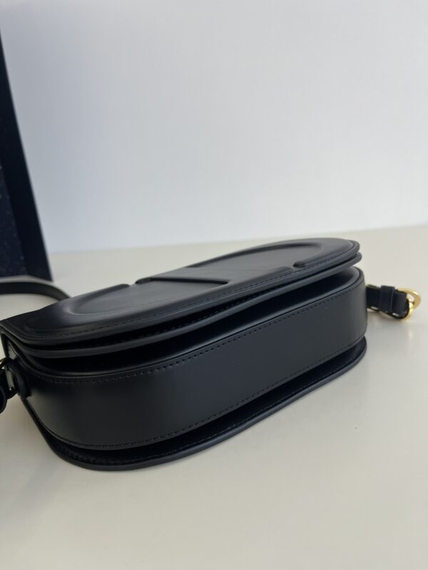Replica Dior Signature Black - top-tier luxury replica shoulder bag