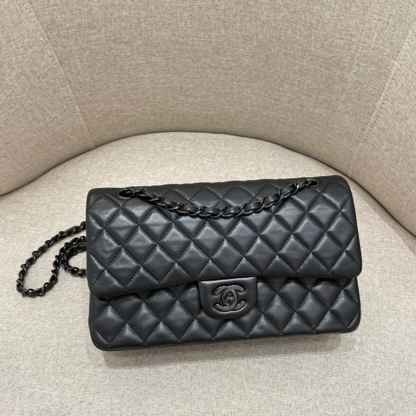 Replica CHANEL Classic Flap 25cm All Black - premium 1:1 fake handbag model