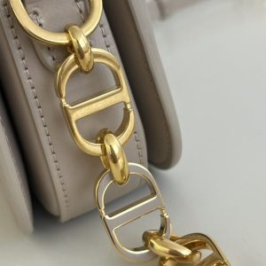 Replica Dior 30 Montaigne Avenue Bag Beige - authentic-look luxury purse replica
