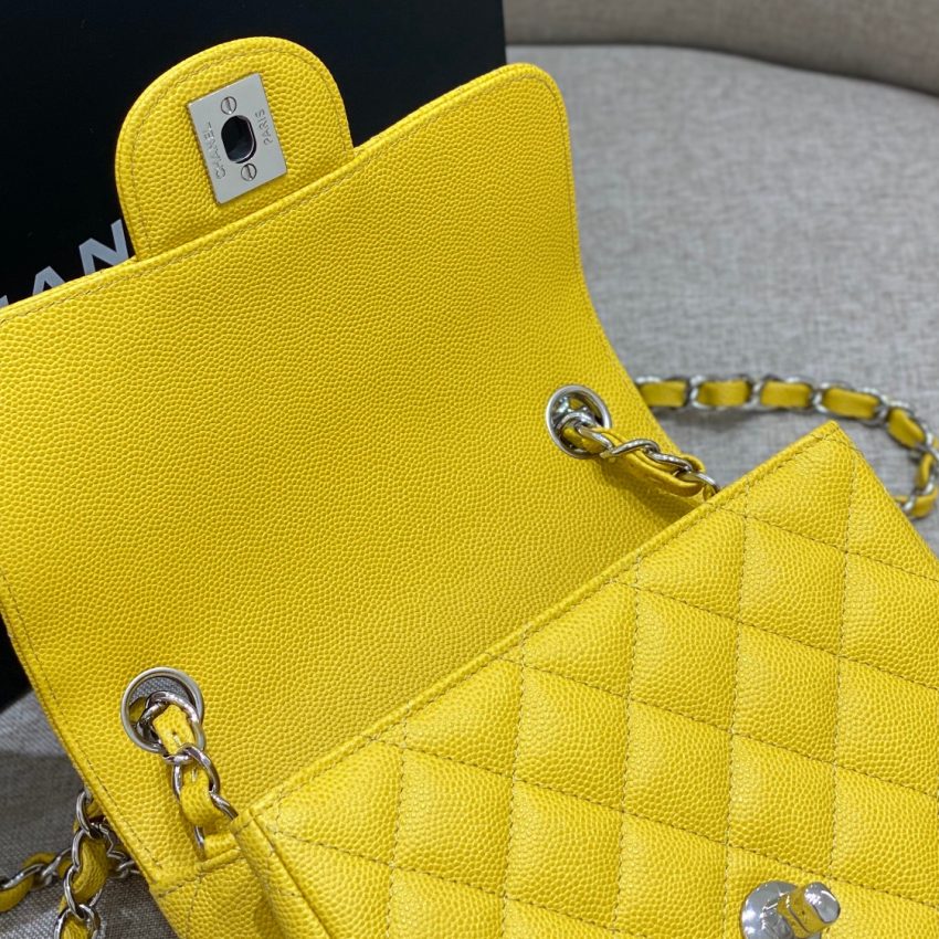 Replica CHANEL Classic Flap 17cm Bright Yellow - high-accuracy replica luxury purse