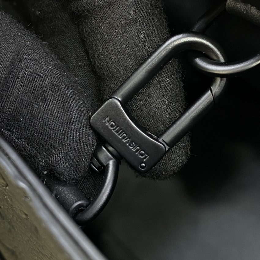 Replica Louis Vuitton Sac Plat 24H Large Black - best quality luxury bag dupe