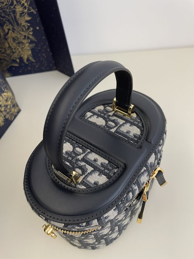 Replica Dior Signature Vanity - top-rated replica designer bag