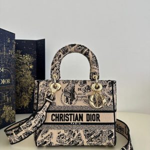 Replica Lady Dior D-Lite Beige Paris - high-accuracy replica luxury purse