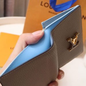 Replica Louis Vuitton Vertical Compact Wallet Beige - ultra-realistic fake designer tote