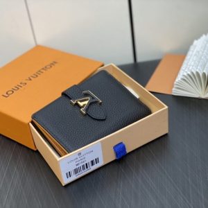 Replica Louis Vuitton Vertical Compact Wallet Black - top-tier luxury replica shoulder bag