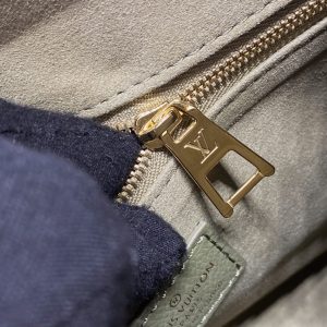 Replica LV OnTheGo PM Green - elite superclone designer purse