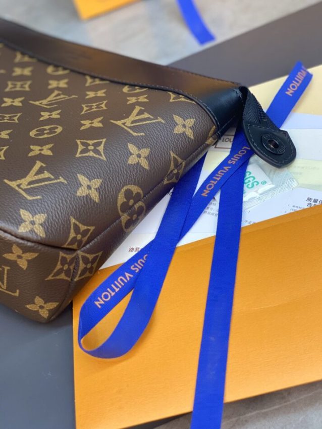 Replica Louis Vuitton Pochette Voyage Souple Brown - 1:1 designer replica handbag