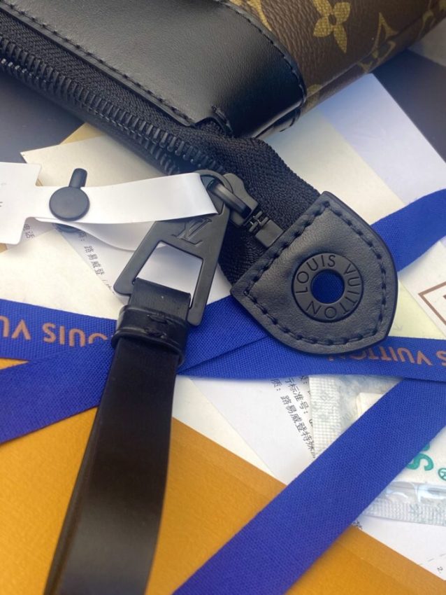 Replica Louis Vuitton Pochette Voyage Souple Brown - top-tier luxury replica shoulder bag