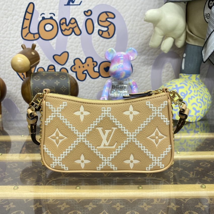 Replica Louis Vuitton Easy Pouch Apricot - top-tier luxury replica shoulder bag