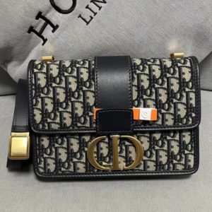 Replica Dior 30 Montaigne Oblique Jacquard - high-accuracy replica luxury purse