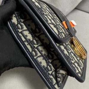 Replica Dior 30 Montaigne Oblique Jacquard - ultra-realistic fake designer tote