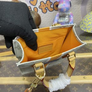 Replica Louis Vuitton Sac Plat Petit II - realistic designer-inspired fake bag