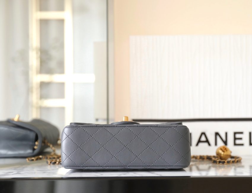 Replica CHANEL CF 20cm Golden Ball Grey - top-tier luxury replica shoulder bag