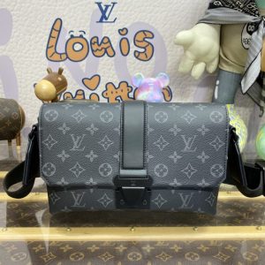 Replica Louis Vuitton S-Cape Messenger Black - realistic designer-inspired fake bag