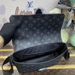 Replica Louis Vuitton S-Cape Messenger Black - top-rated replica designer bag