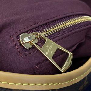 Replica Louis Vuitton Carry All Brown - realistic designer-inspired fake bag