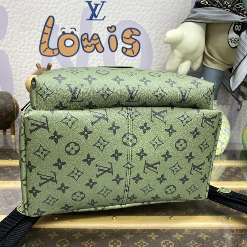 Replica Louis Vuitton Discovery Backpack Green - high-quality designer bag clone