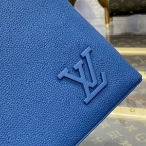 Replica Louis Vuitton Takeoff Pouch Blue - ultra-realistic fake designer tote