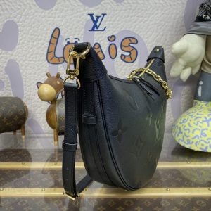 Replica Louis Vuitton Loop Hobo Black - premium-grade designer purse dupe