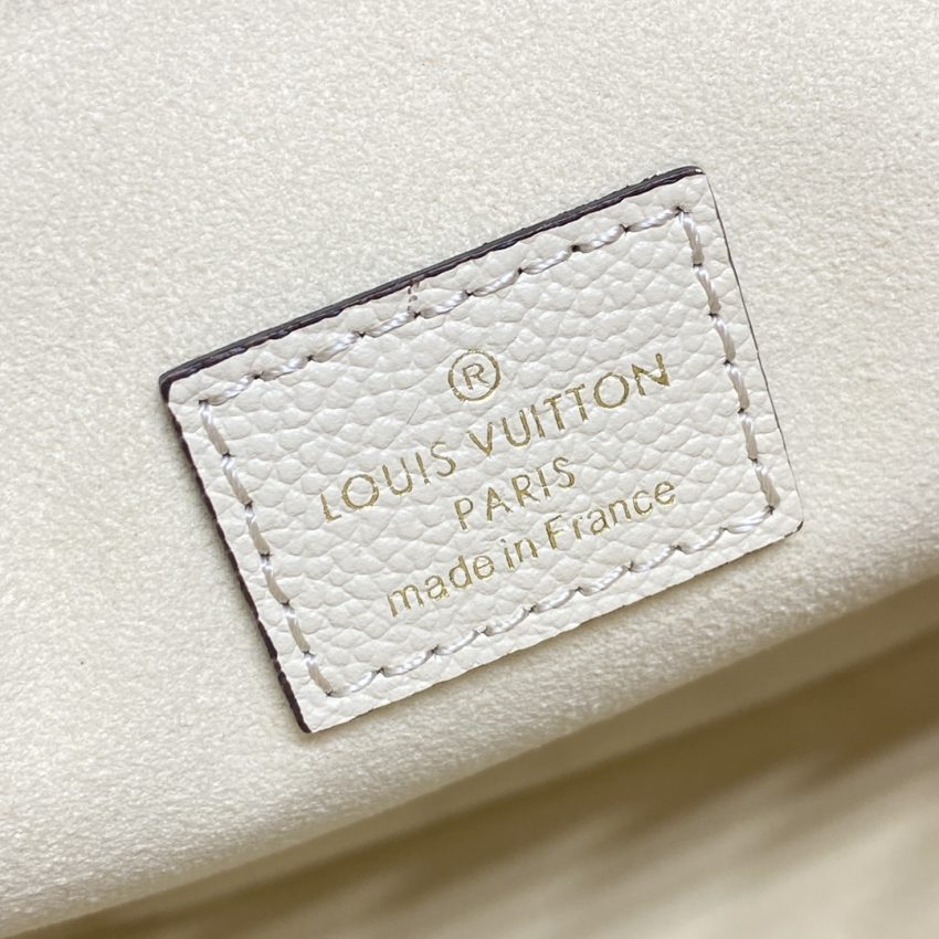 Replica Louis Vuitton Loop Hobo White - near-authentic luxury replica handbag