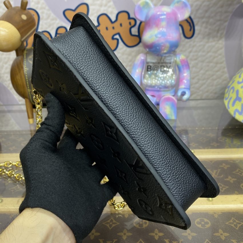 Replica Louis Vuitton Wallet On Chain Metis Black - elite superclone designer purse