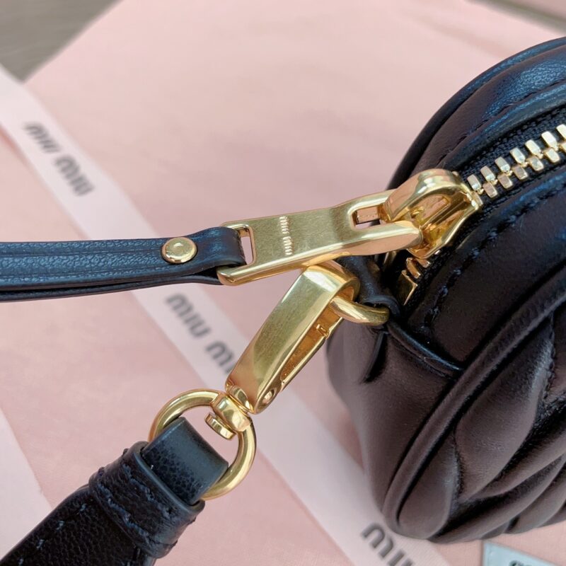 Replica Miu Miu Clutch Black - best-selling designer handbag dupe