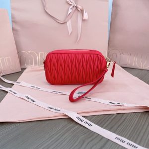 Replica Miu Miu Clutch Red - high-end fake designer purse